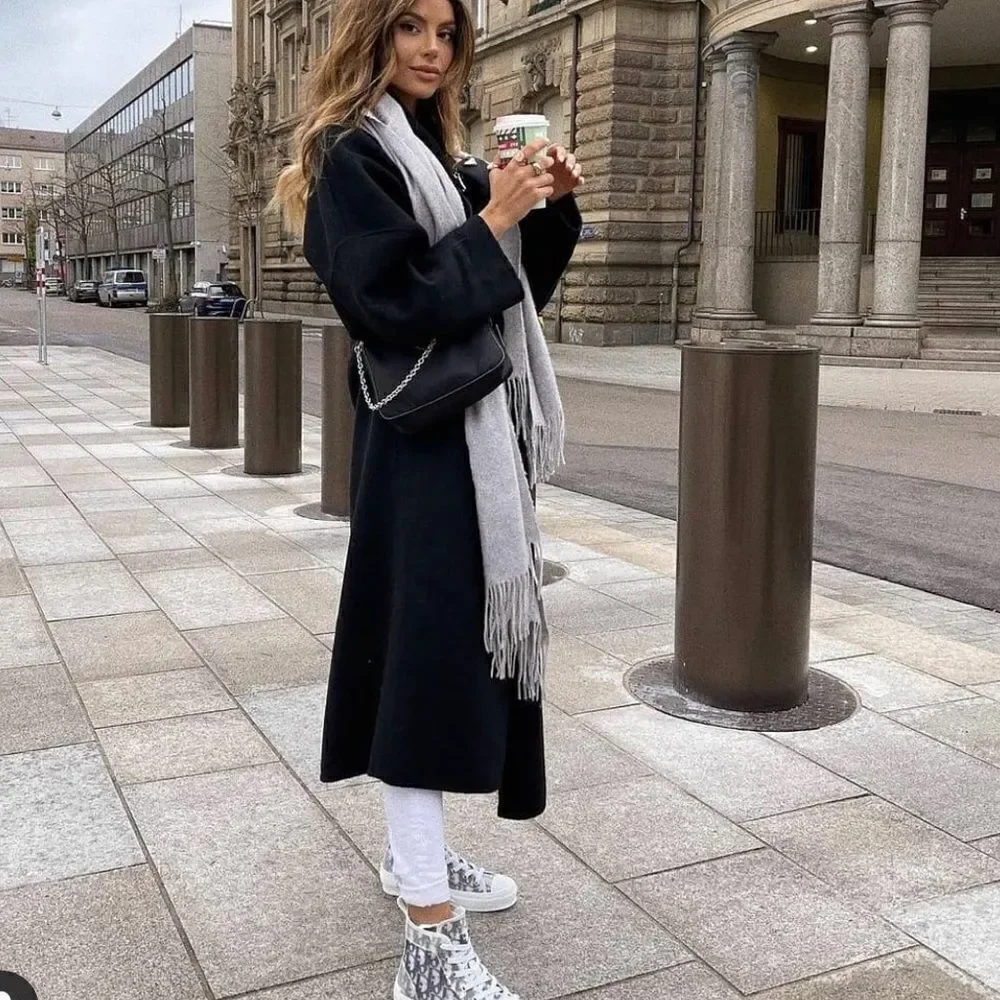 Gray scarf